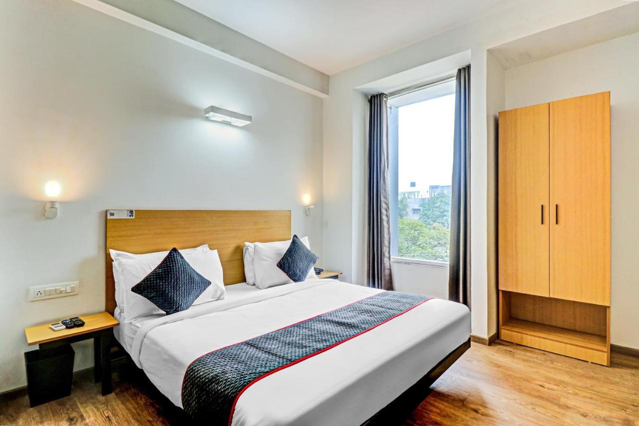 Townhouse Sector 30 Near Botanic Garden Of Indian Republic 호텔 노이다 외부 사진