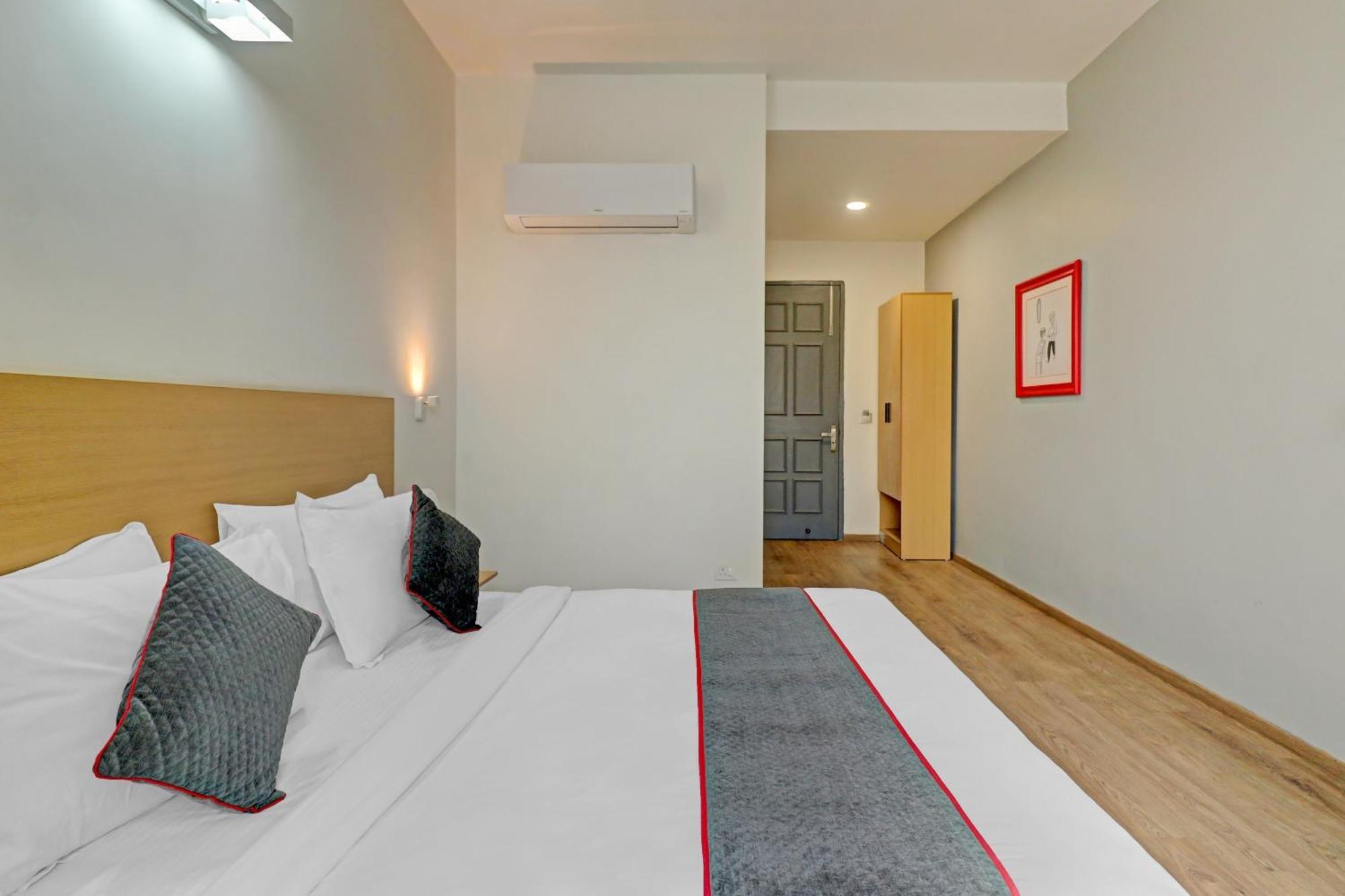 Townhouse Sector 30 Near Botanic Garden Of Indian Republic 호텔 노이다 외부 사진