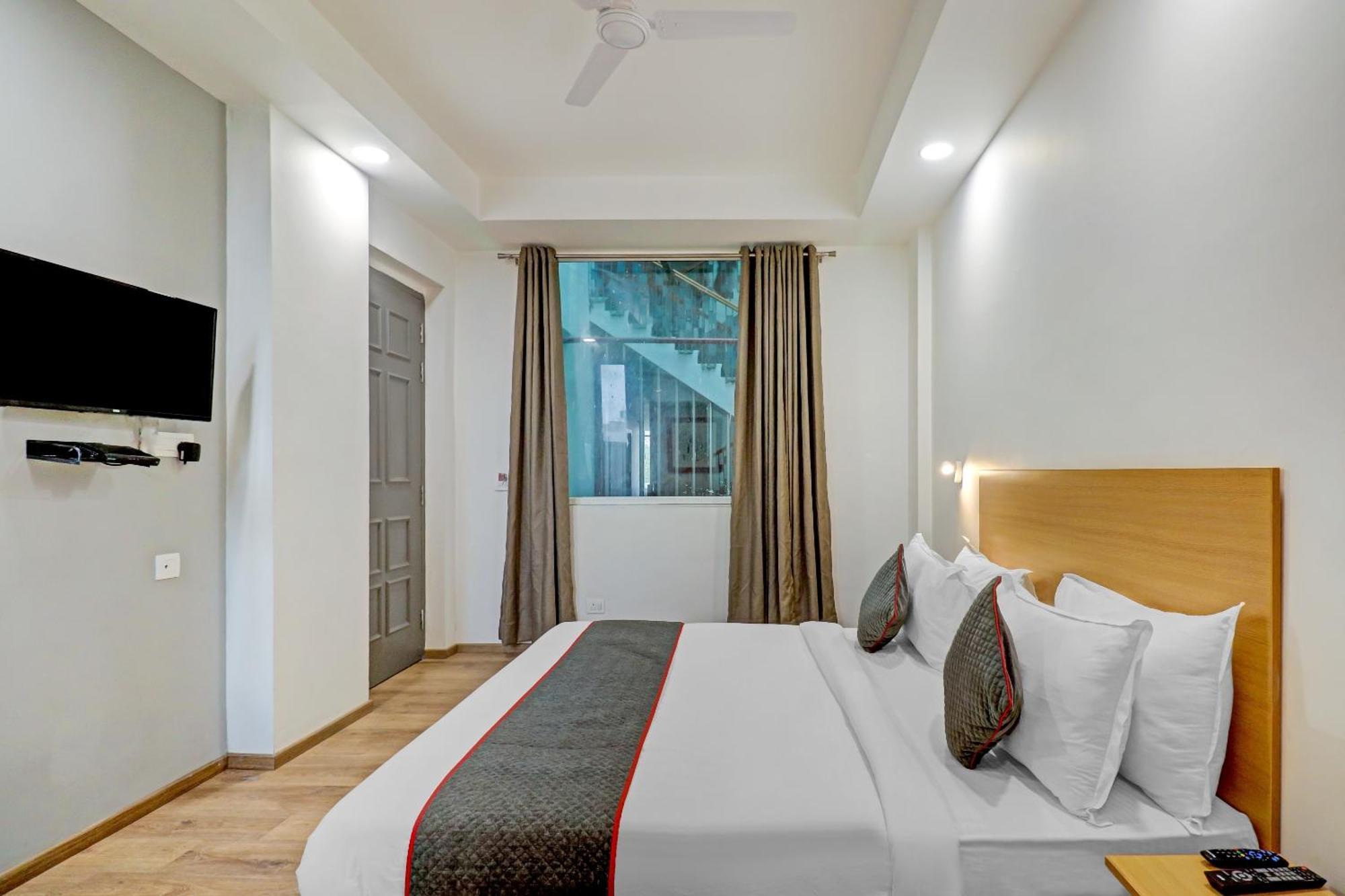 Townhouse Sector 30 Near Botanic Garden Of Indian Republic 호텔 노이다 외부 사진
