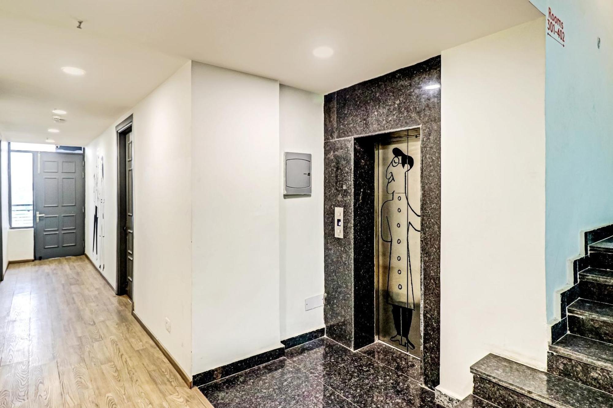 Townhouse Sector 30 Near Botanic Garden Of Indian Republic 호텔 노이다 외부 사진