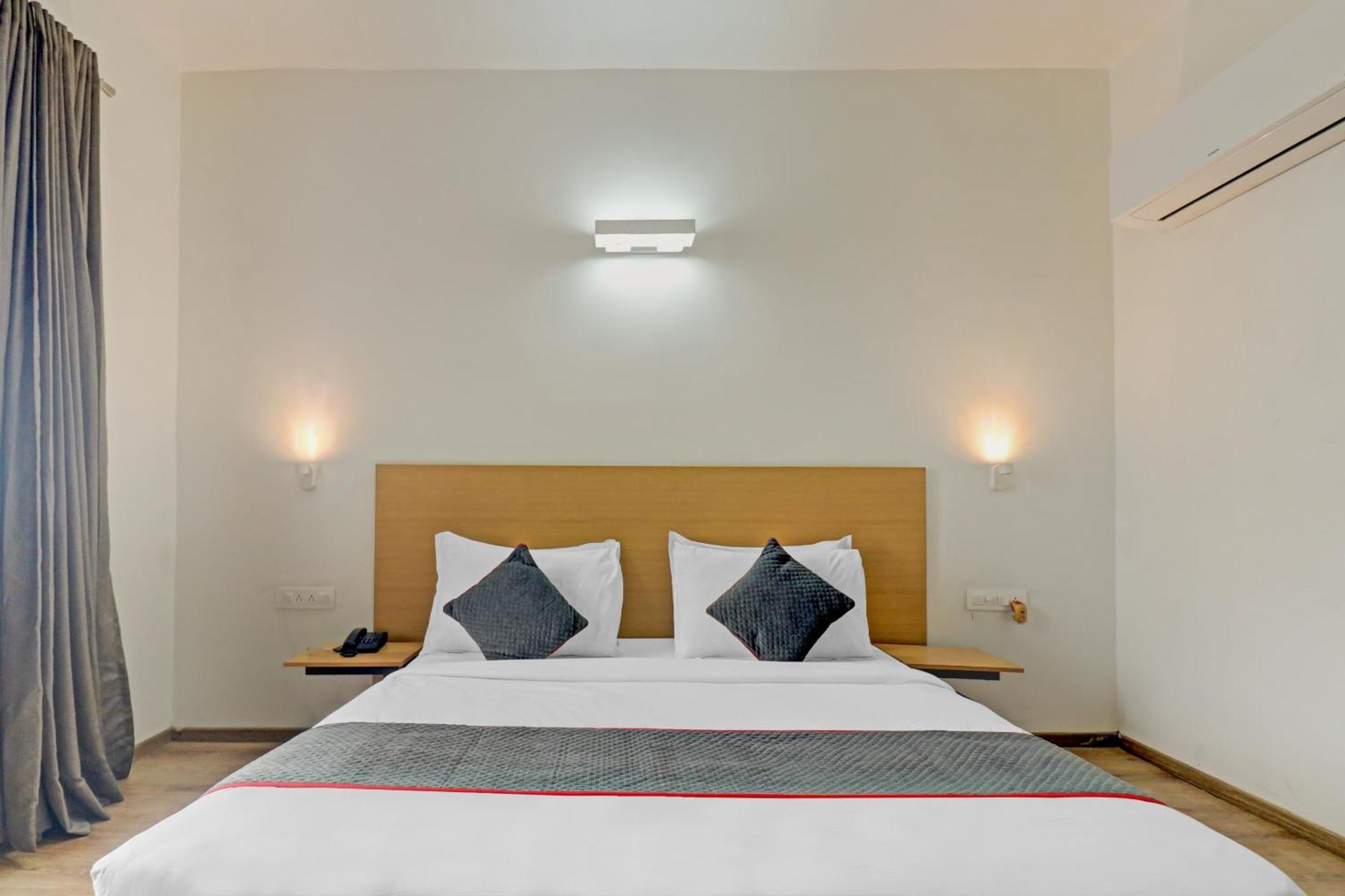 Townhouse Sector 30 Near Botanic Garden Of Indian Republic 호텔 노이다 외부 사진