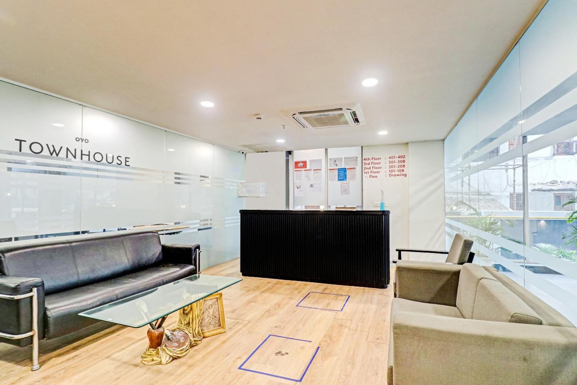 Townhouse Sector 30 Near Botanic Garden Of Indian Republic 호텔 노이다 외부 사진