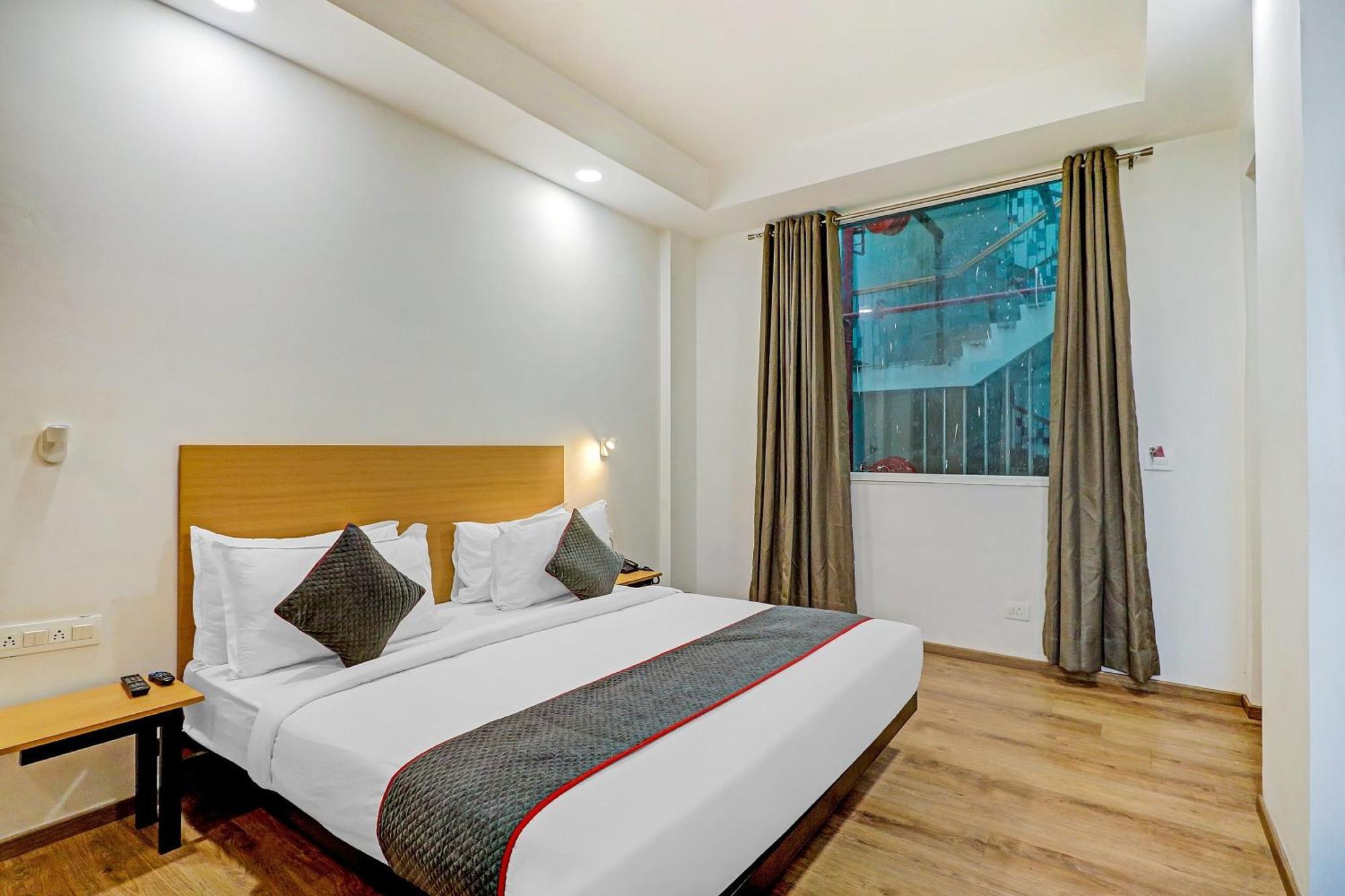 Townhouse Sector 30 Near Botanic Garden Of Indian Republic 호텔 노이다 외부 사진